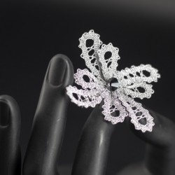 LACE BROOCH silver