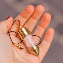 roževec, roževec kristal, roževec nihalo, nihalo, nihalo iz kristala, radiostezija, vedeževanje