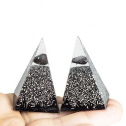 Kristal hematit, orgonit, piramida