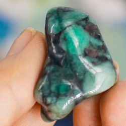 smaragd trgovina s kristali  srčna čakra