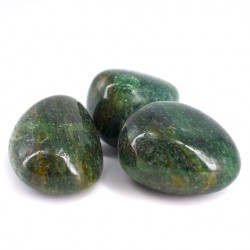 green aventurine pocket gemstone, crystals for heart chakra