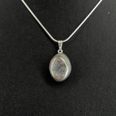 sapphire necklace, throat chakra