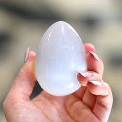selenite shaped as egg