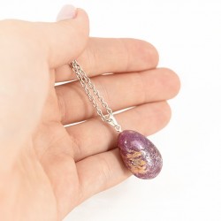 kristal rubin, energijski obesek, energijska verižica, zdravilna moč kristala, trgovina s kristali, kristal za čakro