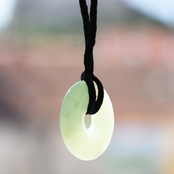 energy necklace, healing power of crystals