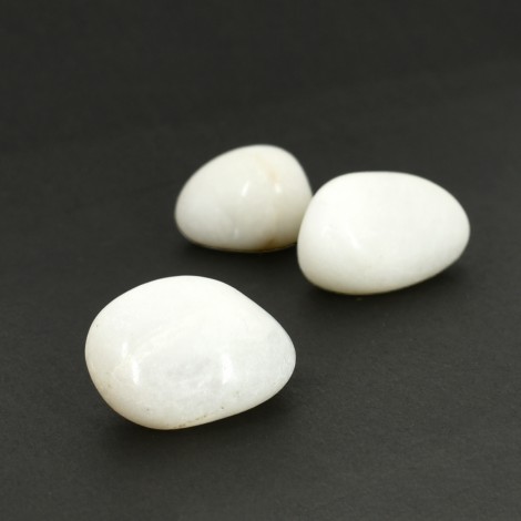 white jasper, jasper, pocket crystal, energy crystal, crystals for harmony