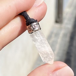 kristal kamena strela, trgovina s kristali, energijski nakit