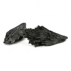 kianit, kristal za korensko čakro