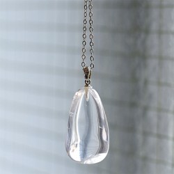 girasol quartz energy pendant, crystal shop