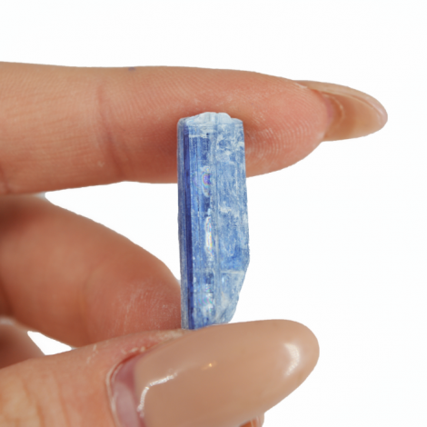blue kyanite crystal, raw kyanite, blue crystals, raw crystals, unpolished blue kyanite, energy flow, throat chakra