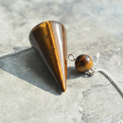 tiger's eye, tiger's eye crystal, tiger's eye pendulum, pendulum, crystal pendulum