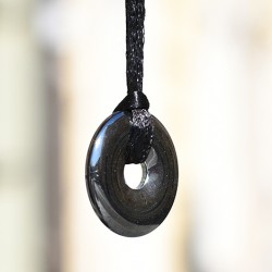 hematit kristal, hematit energijska ogrlica, energetski nakit, trgovina s kristali, brušen hematit obesek, slabokrvnost,