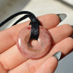 piemontit ogrlica, piemontit kristal, ogrlica s kristali, trgovina s kristali, ugodna cena, nakit s kristali, energijski nakit