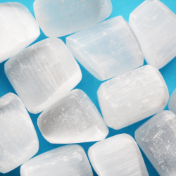 selenite, selenite crystal, pocket crystal, cleansing crystal, protection crystal, energy crystals, power crystal