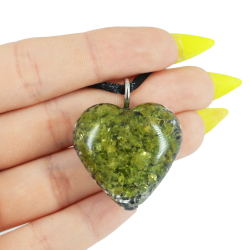 peridot orgonit ogrlica