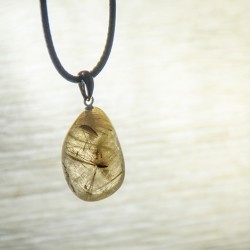 rutil kremen, rutil kremen kristal, rutil kremen ogrlica