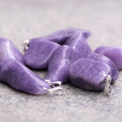 lepidolit, lepidolit ogrlica, lepidolit kristal, lepiidolit kamen, nakit iz kristalov