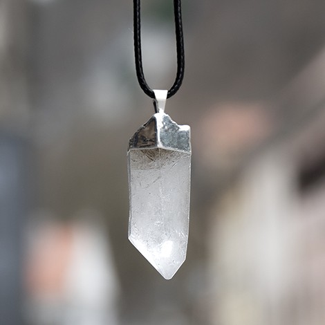 clear quartz, clear quartz crystal, clear quartz necklace, protection crystal, cleansing crystal