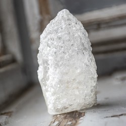 kamena strela nebrušen večji kristal, kvarc, surovi kristali, večji kristali, surova kamena strela, kristali za prostor