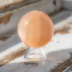 selenit, selenit kristal, selenit krogla, čiščenje čaker, oranžni selenit