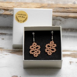 čipka, klekljan nakit, uhani iz čipke, slovenska čipka, nakit iz čipke, ročno delo