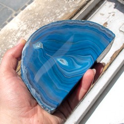 ahat, modri ahat, ahat geoda, modri ahat geoda, geoda, večji kristal, kristali za grleno čakro, modri kristali