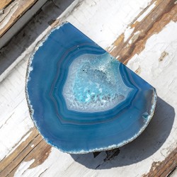 ahat, modri ahat, ahat geoda, modri ahat geoda, geoda, večji kristal, kristali za grleno čakro, modri kristali