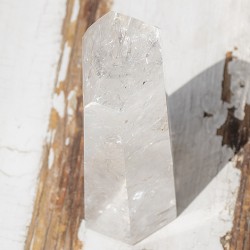 kamena strela, kamena strela kristal, kristalna špica, kristal za zaščito, kristal za prečiščevanje