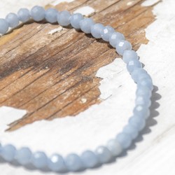 angelit, kristal angelske energije, čiščenje čustvenega telesa, trgovina s kristali