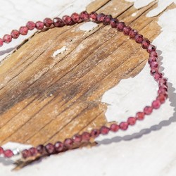 garnet, garnet crystal, garnet necklace, garnet jewellery, crystals for love, crystals for passion