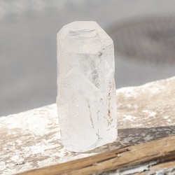 stone lightning spica kristal crystal, rock cristal