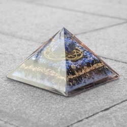 lapis lazuli, black tourmaline, orgonite, orgonite pyramid, cleansing crystals, energy crystals