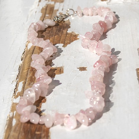 rose quartz, rose quartz jewellery, rose quartz necklace, chips necklace, love crystals, energy crystals