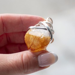 citrin surov  kristal ogrlica trgovina s kristali citrin kamen kristal nakit s kristali