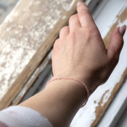 roževec, roževec kristal, roževec zapestnica, kristal za odnose, kristali za ljubezen, srčna čakra