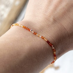 karneol, karneol kristal, karneol oranžen, karneol nakit, karneol zapestnica, kristal za veselje