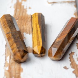 tigrovo oko, tigrovo oko kristal, tigrovo oko obelisk, obelisk iz kristala, kristal za moč, energija, samozavest