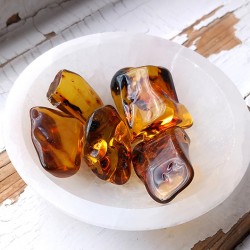 jantar, fosilna drevesna smola, trgovina s kristali