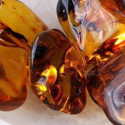 jantar, fosilna drevesna smola, trgovina s kristali