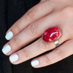 rdeča korala, korala, orgonit, orgonit prstan, orgonit nakit, orgonit s kristali, korala prstan