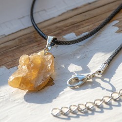 citrin, citrin kristal, citrin ogrlica, citrin nebrušen, citrin nakit, kristali za srečo, kristali za optimizem