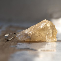 citrin, citrin kristal, citrin ogrlica, citrin nebrušen, citrin nakit, kristali za srečo, kristali za optimizem