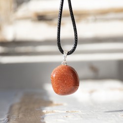 sunstone, sunstone crystal, sunstone jewellery, crystal jewellery, sunstone necklace, joy crystal, energy crystal