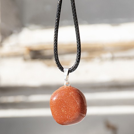 sunstone, sunstone crystal, sunstone jewellery, crystal jewellery, sunstone necklace, joy crystal, energy crystal