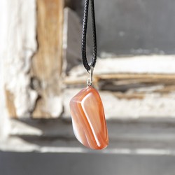 agate, Mozambique agate, orange agate,agate necklace, crystal necklace, inner peace crystal