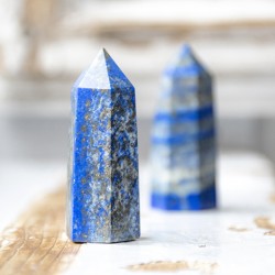 lapis lazuli, lapis lazuli kristal, obelisk, lapis lazuli obelisk, kristal za komunikacijo
