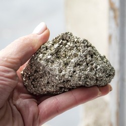 Pirit, pirit kristal, pirit nebrušen, kristal za obilje, kristal za denar, kristal za posel