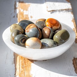 jaspis, polychrome jaspis, jaspis žepni kristal, kristali za moč, kristali za strast, kristali za energijo