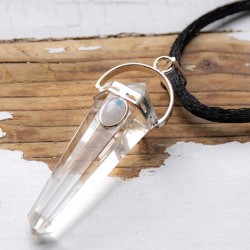 clear quartz, rainbow moonstone, white labradorite, spice necklace, crystal necklace, energy jewellery, cleansing crystal