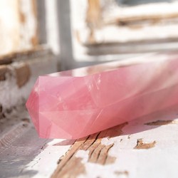 rose quartz, rose quartz crystal, obelisk, crystal obelisk